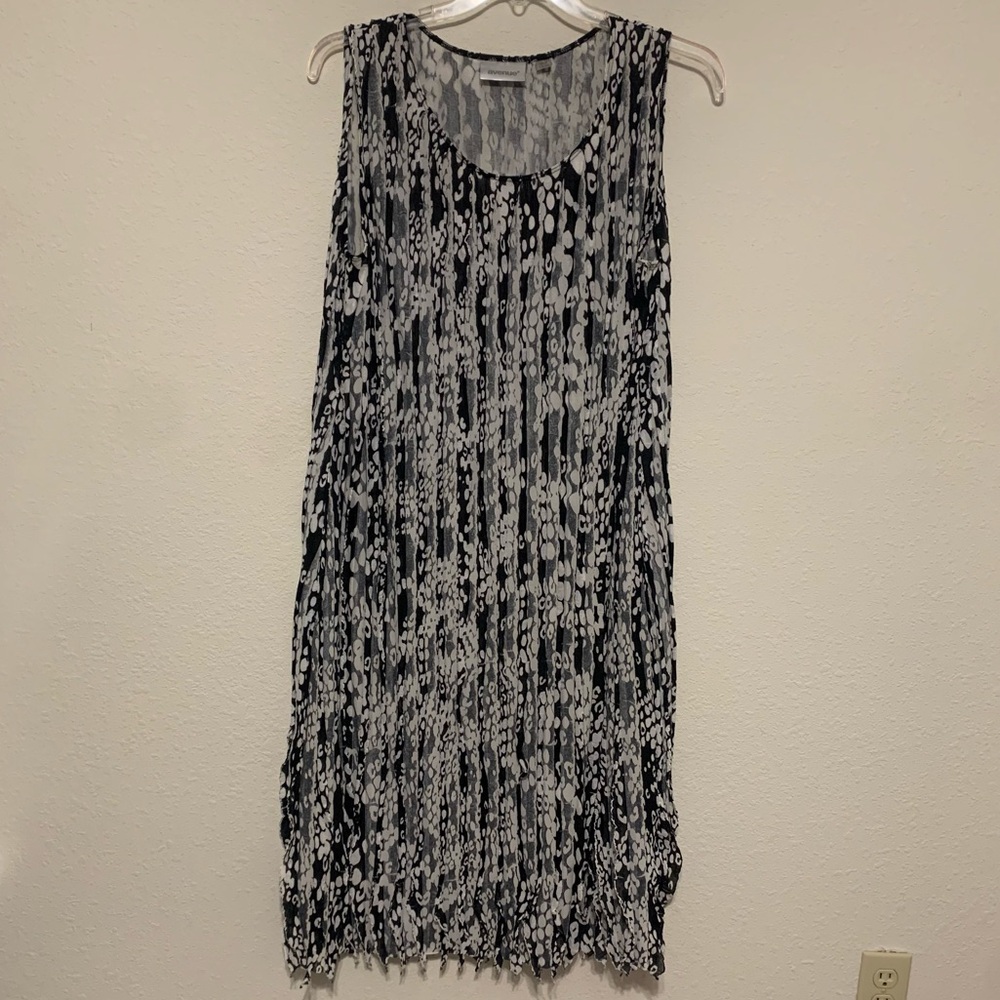 Avenue Black and White Sleeve‎ Patterned Midi Dress Frilly Lightweight Plus Size